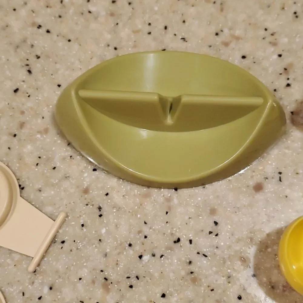 Vtg. Tupperware Kitchen Tool Gadgets Labels 19 pcs